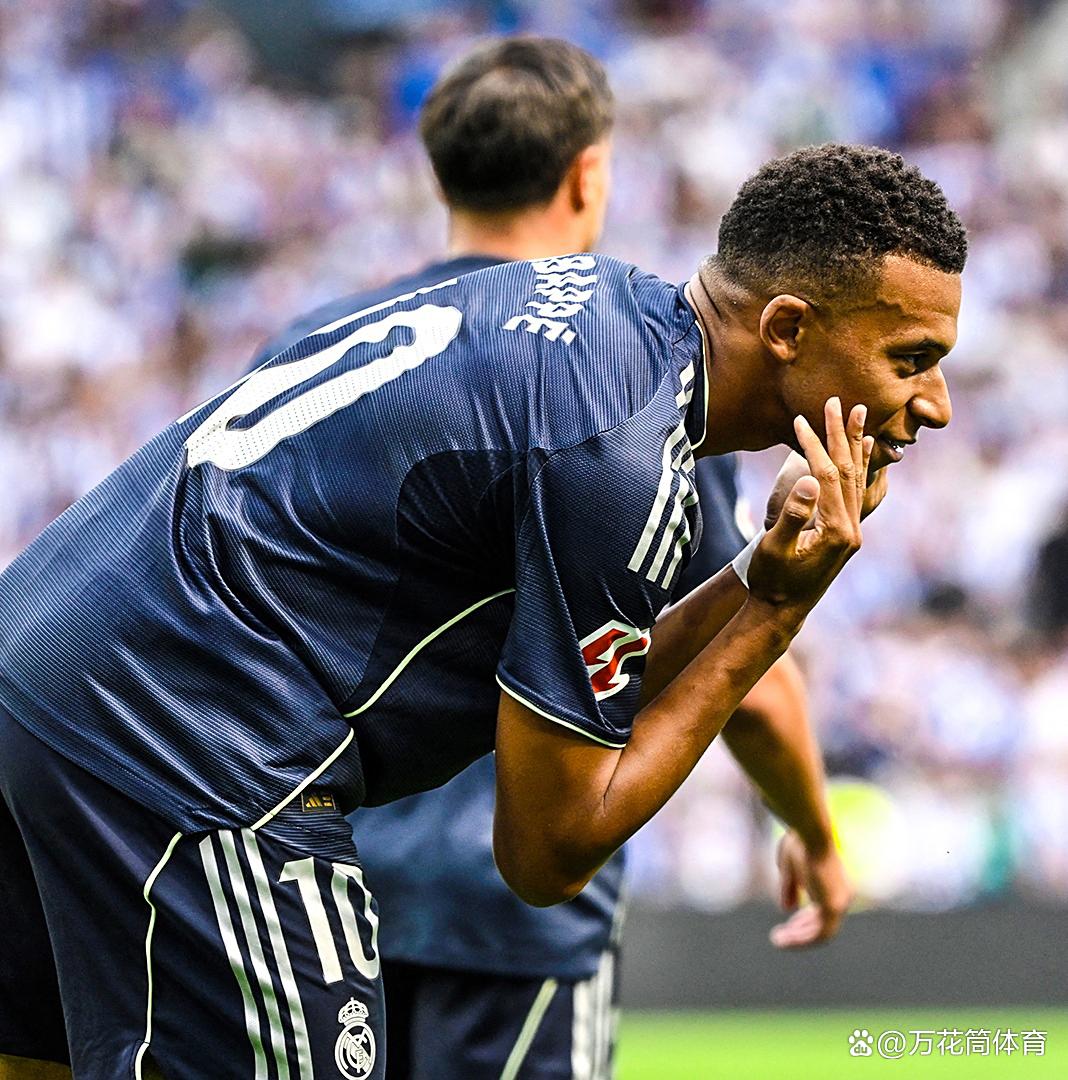 半岛体育-今日欧冠巅峰对决皇马再战利物浦