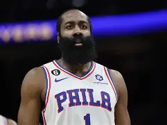 半岛体育-天气里到达莱比锡肯纽维茨