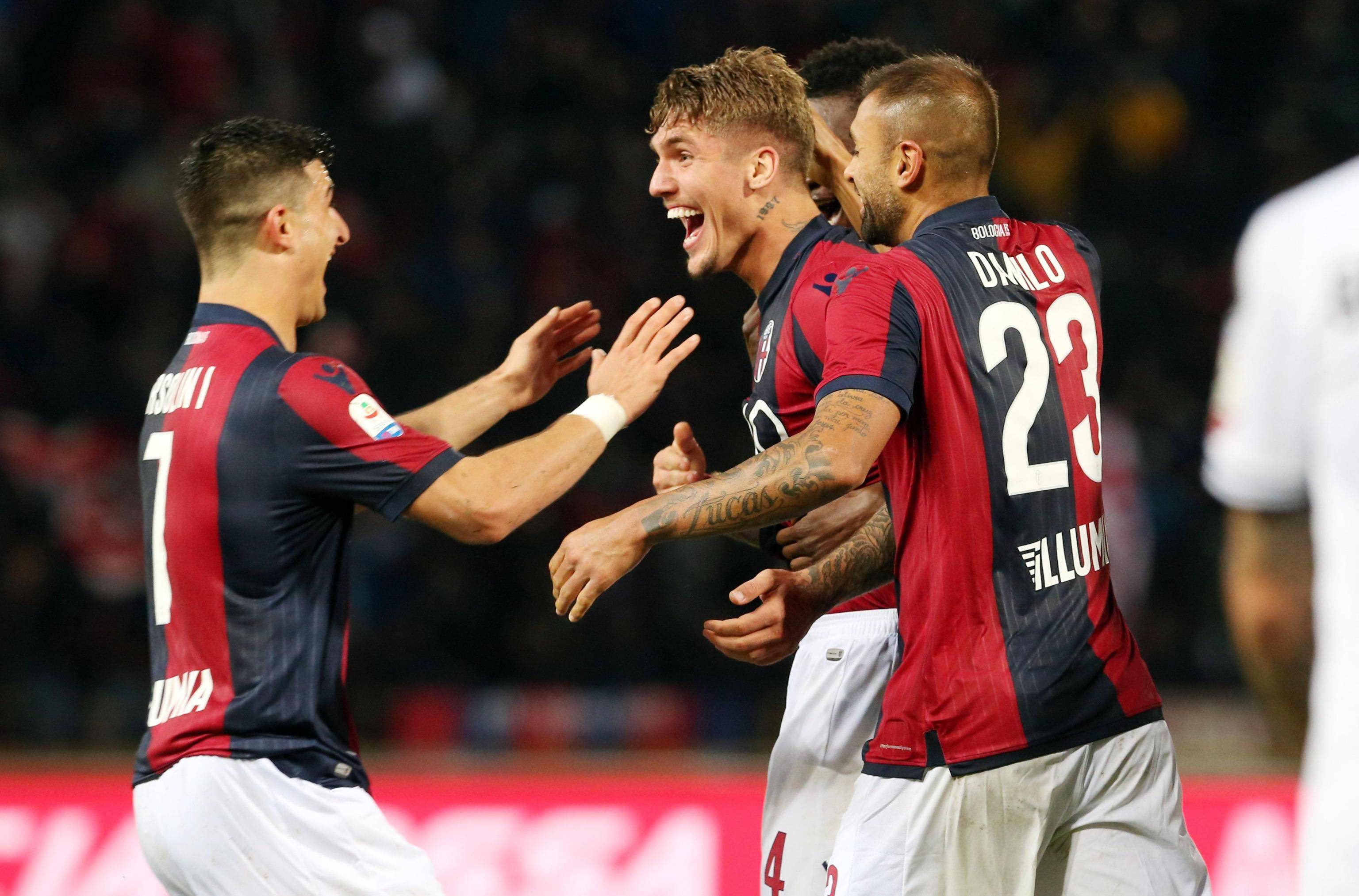 美洲杯比赛日互撕