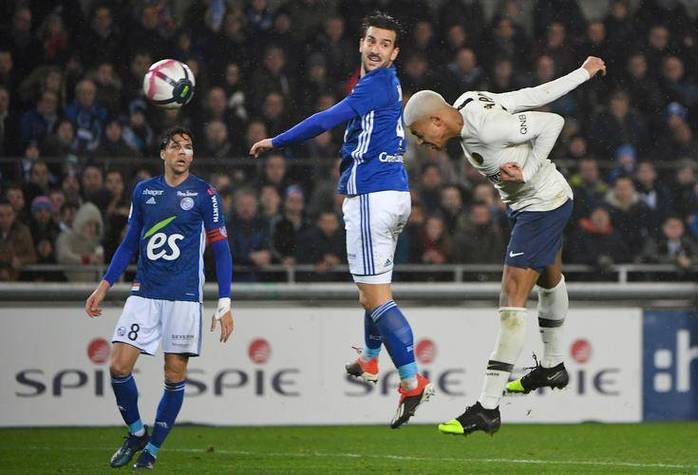 半岛体育官网-山东泰山足球队今年中超夺冠又没戏了