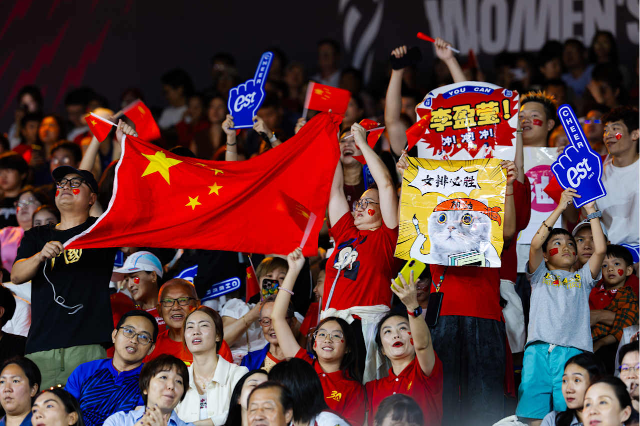 半岛体育官网-中国球队战胜对手步入关键淘汰赛的原因