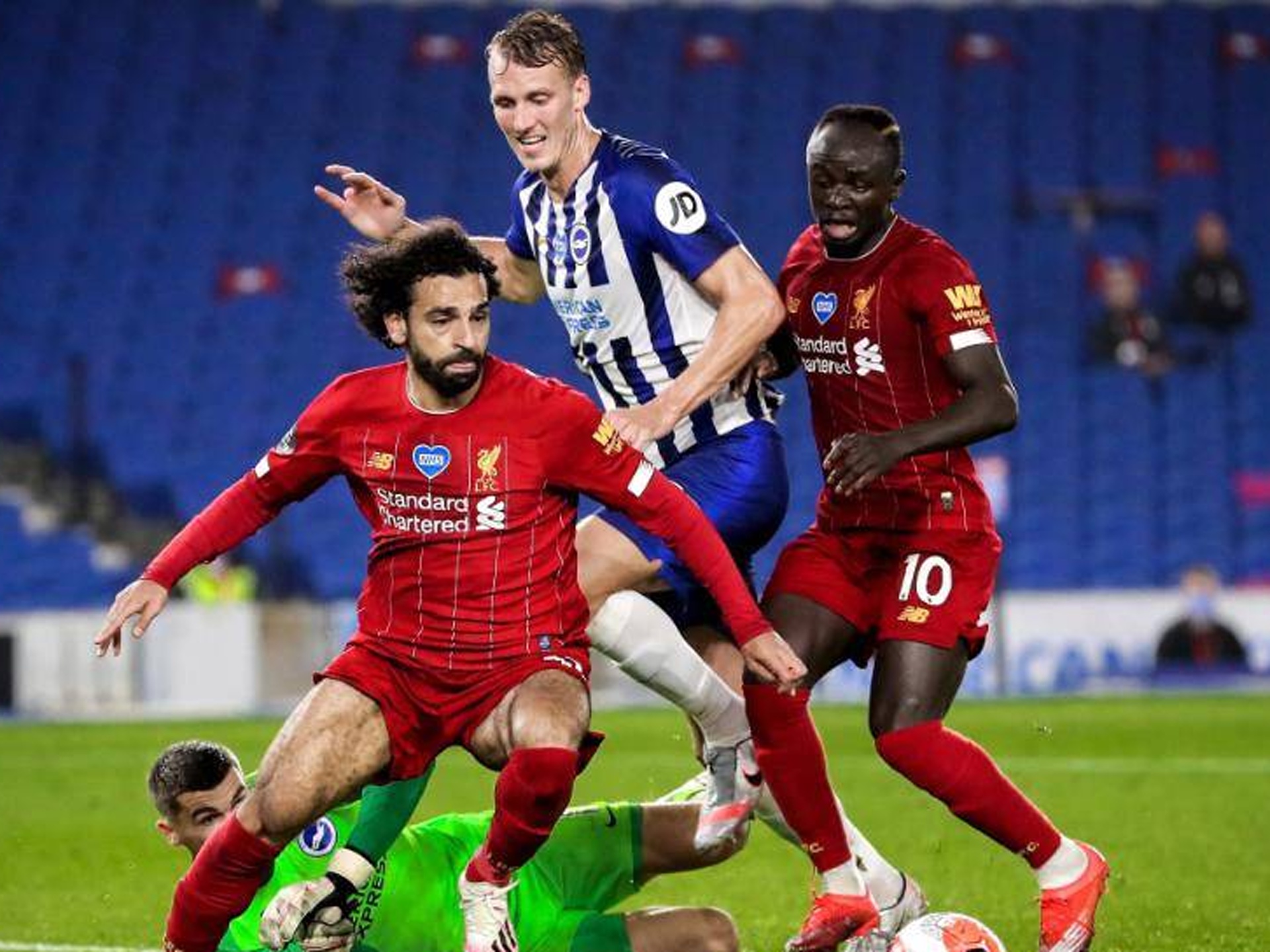 半岛体育娱乐-皇马主场大胜利物浦,逆转晋级半决赛是真的吗