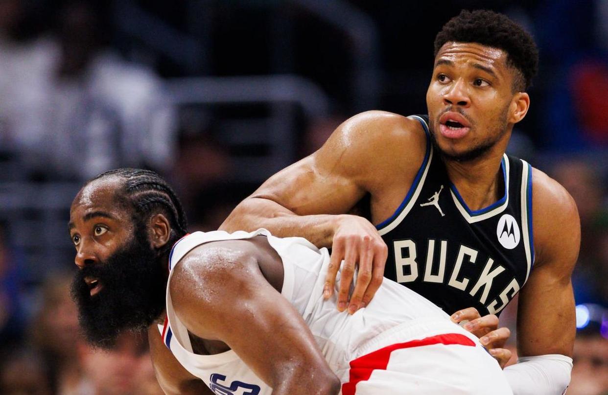 半岛体育-哈登经典比赛全场回放