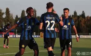 半岛体育-格列兹曼打什么位置