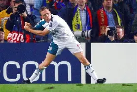 阿贾克斯提前夺冠