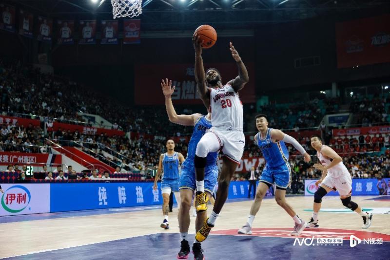 半岛体育APP-凹凸世界众人看金黑化