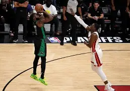 半岛体育APP-中国男篮主场惨败