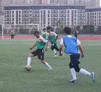 半岛体育官网-本赛季足球比赛中球队战绩有所波动吗