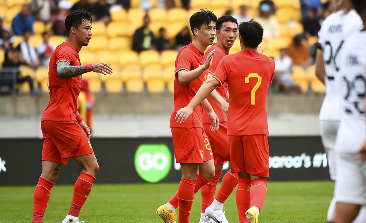 半岛体育官网-快船对独行侠第一场