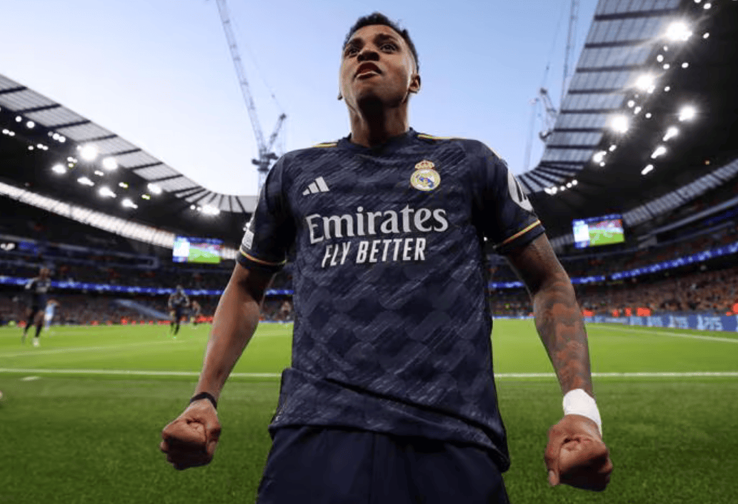 曼城大胜巴黎,成功晋级欧冠半决赛了吗