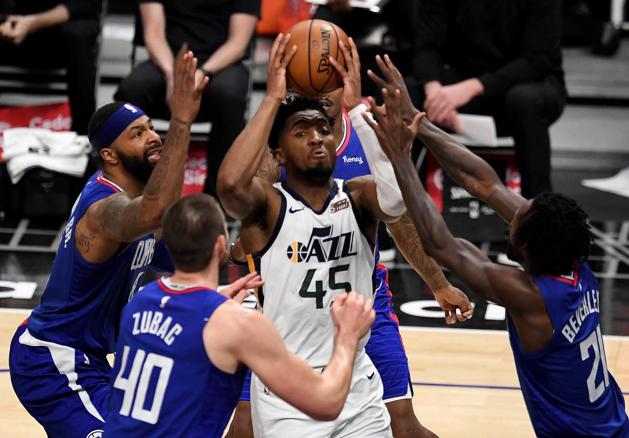 半岛体育娱乐-皇家马德里约维奇