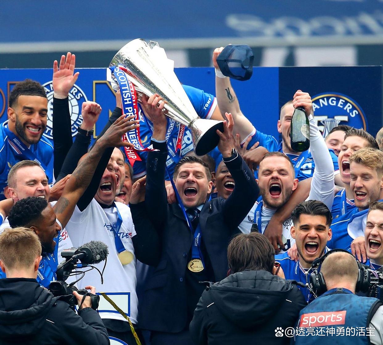 沙特队现任主教练