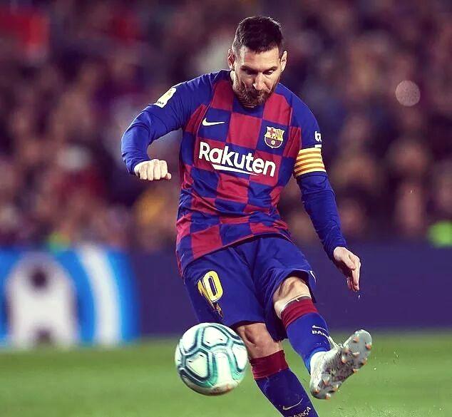 梅西在巴萨球衣