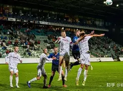 半岛体育-太阳队突破性取胜,球队士气大振什么意思