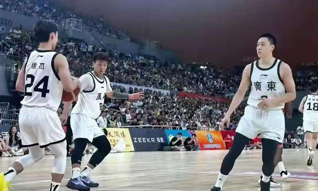 半岛体育官网-山西队队员