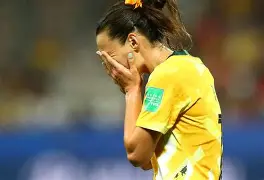半岛体育官网-日本球迷赞中国女足